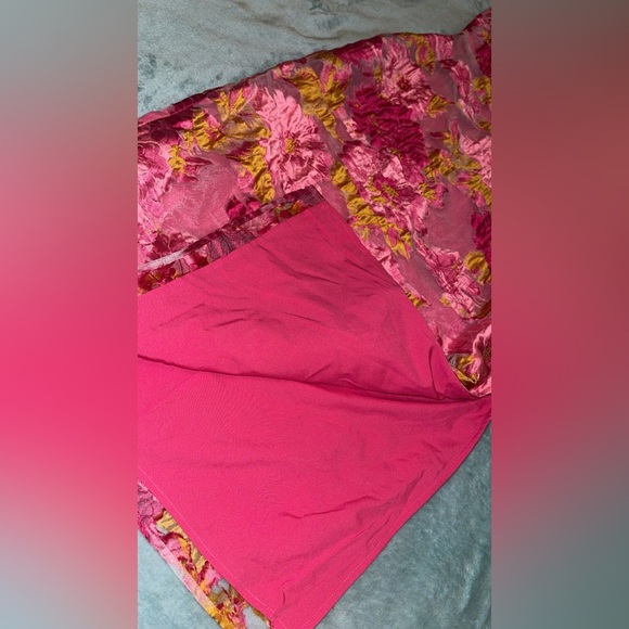 Lulus Upgraded Event Pink Jacquard Strapless Bustier Midi Dress  Large NWT - Picture 11 of 14